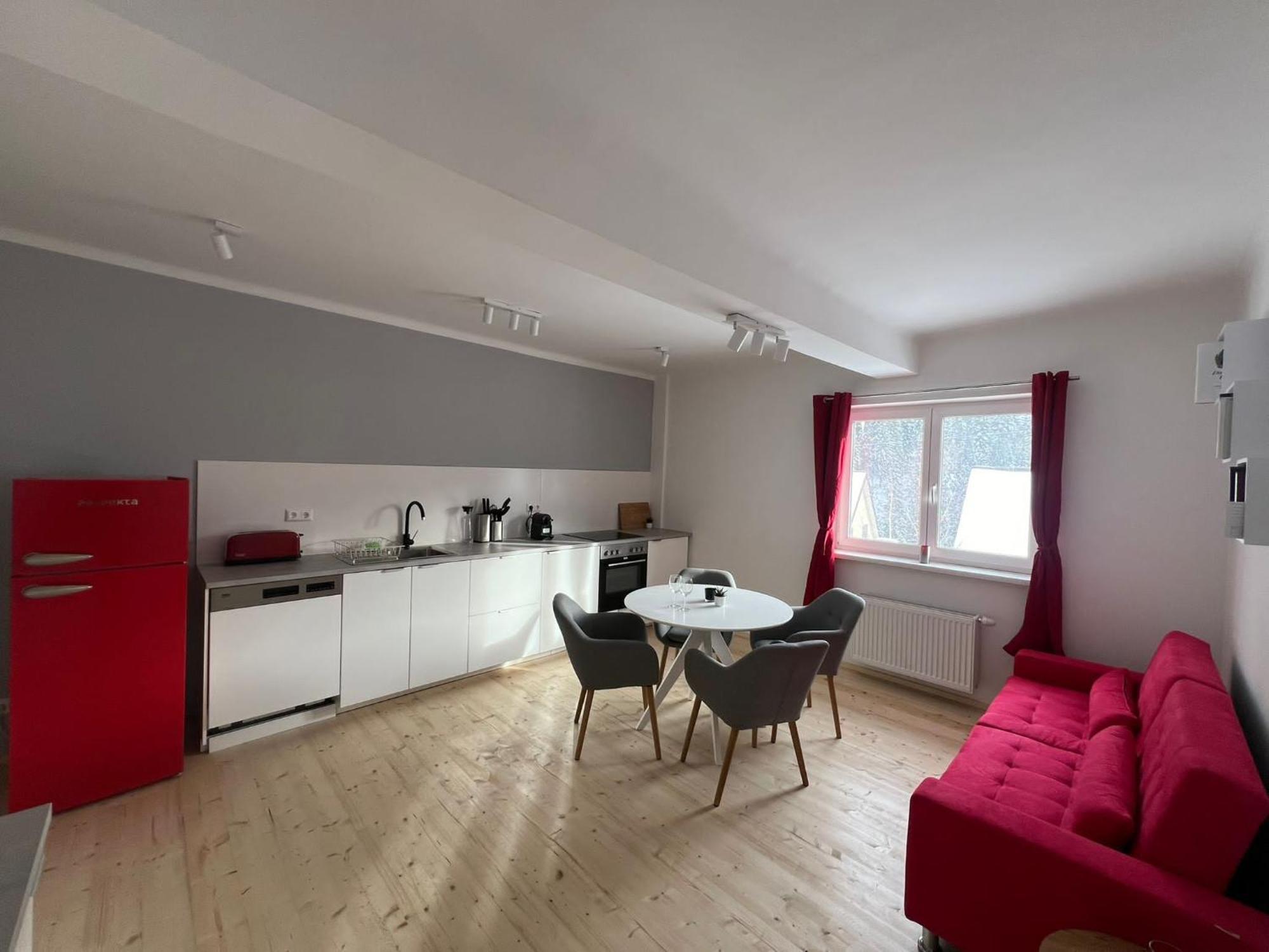 Alba Mountain Apartment *